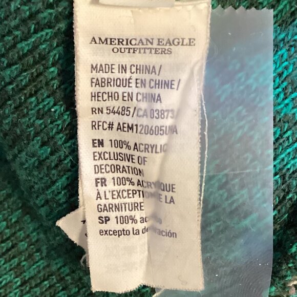 American Eagle Reindeer Holiday Christmas Green Winter Ski Knit Hat Pom Pom - Picture 6 of 7